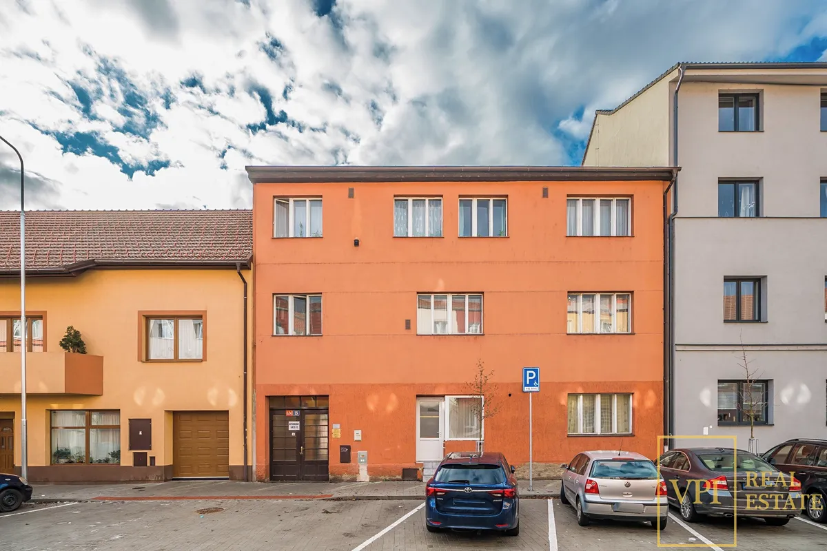 Prodej činžovního domu 714 m²