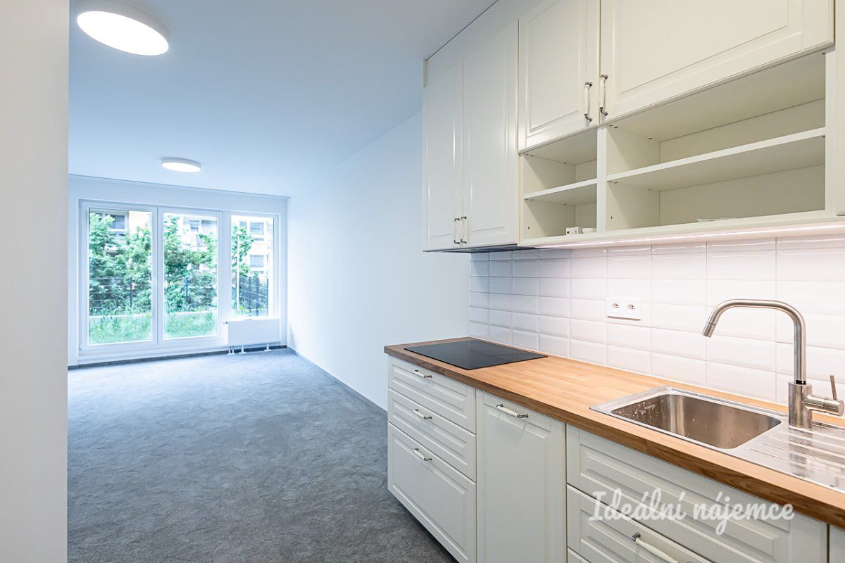 Pronájem bytu 2+kk 52 m²