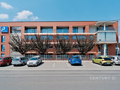 Pronájem kanceláře 106 m²