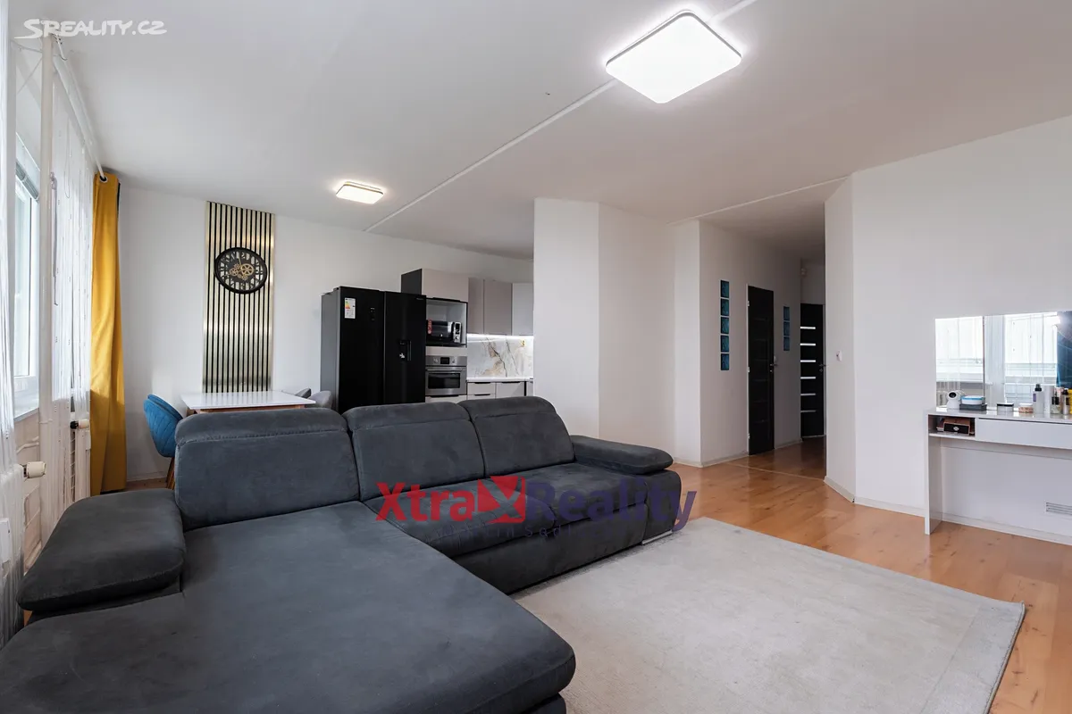 Pronájem bytu 3+1 70 m², Most