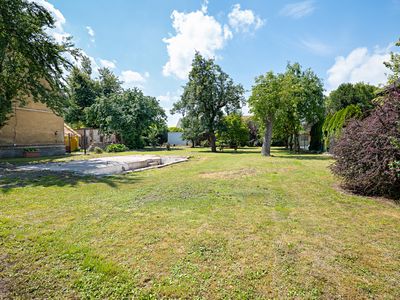 Prodej stavebního pozemku 590 m²
