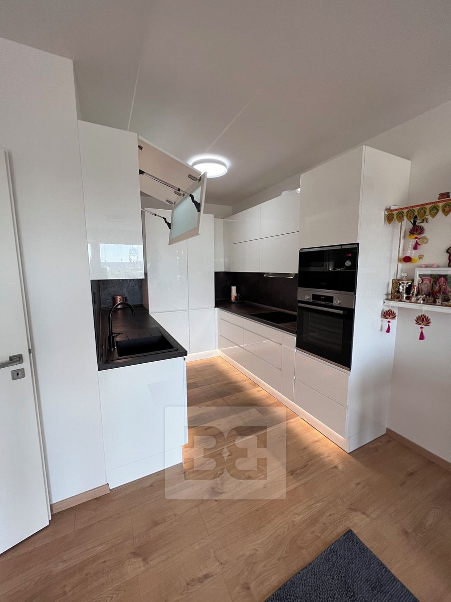 Pronájem bytu 3+kk 79 m²