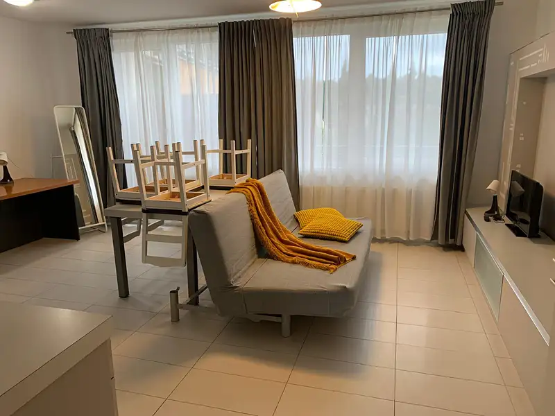 Pronájem bytu 3+kk 73 m², Praha – náhled fotky 2