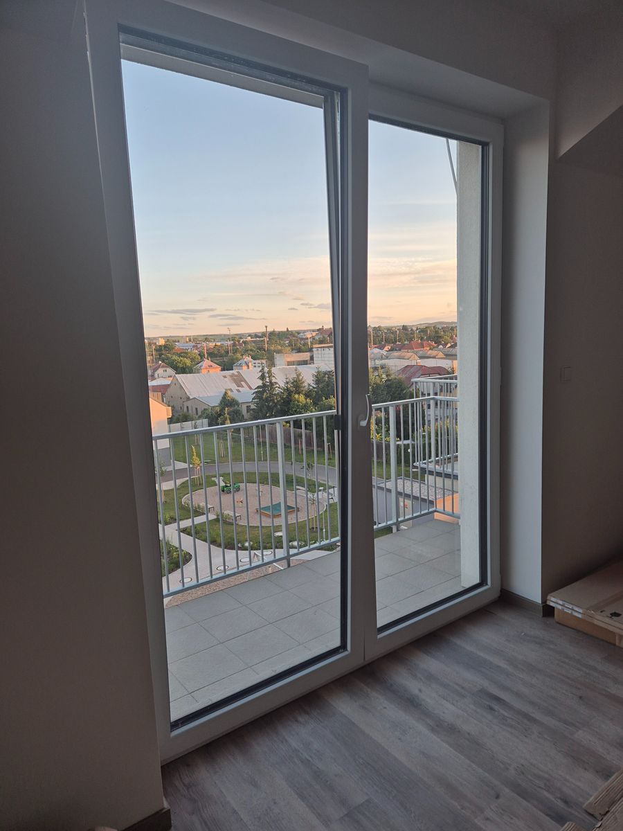 Pronájem bytu 2+kk 66 m²