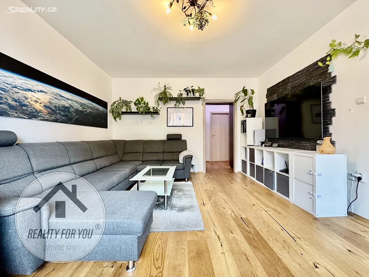 Prodej bytu 3+1 75 m² – pohled 2