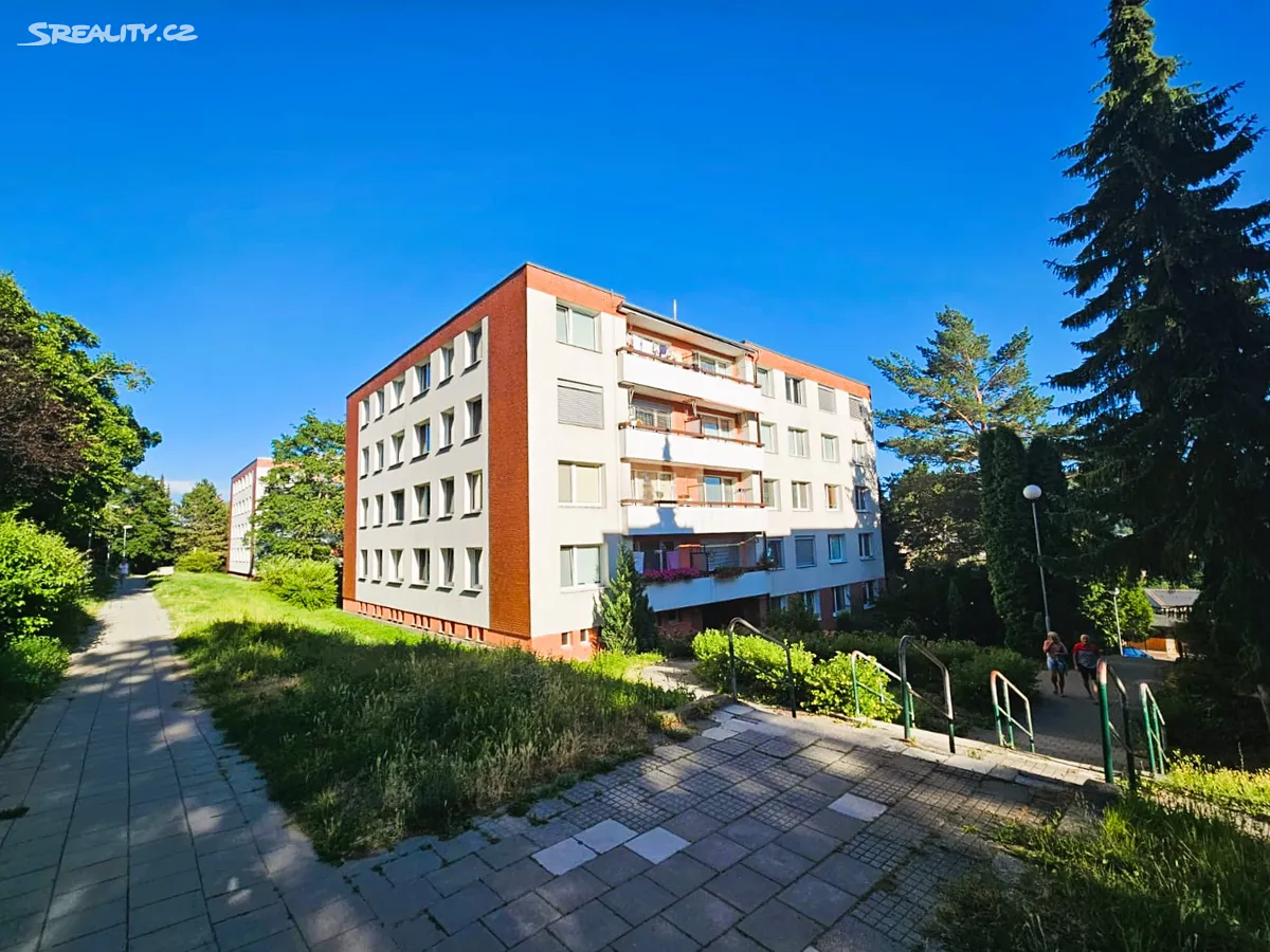 Pronájem bytu 2+1 57 m², Zlín