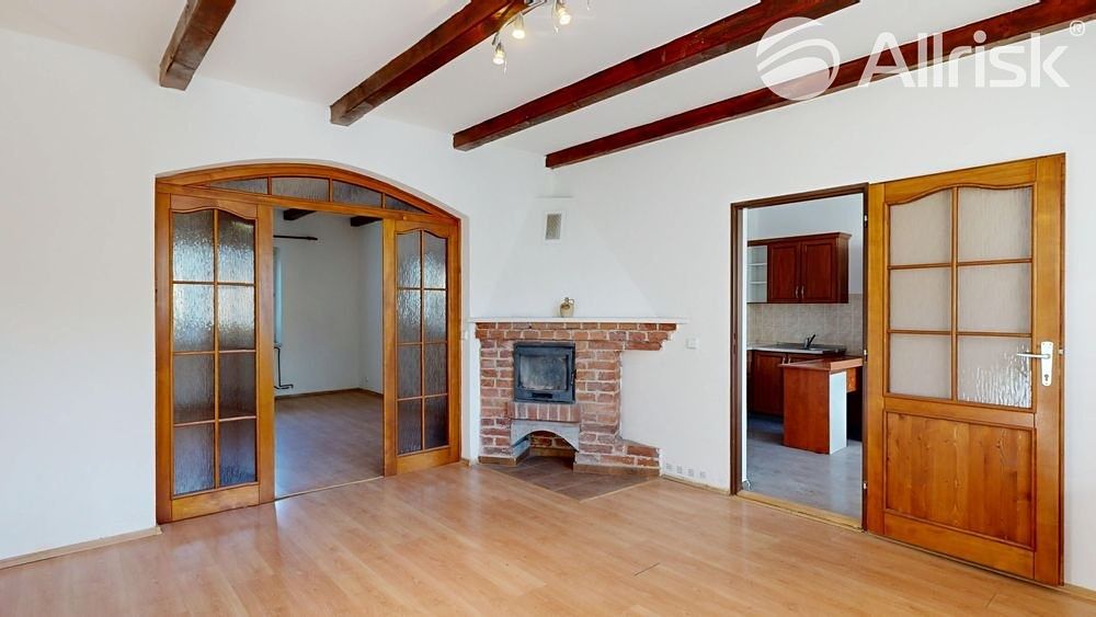 Prodej rodinného domu 170 m², pozemek 210 m² – fotografie 2