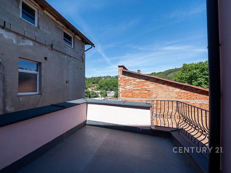 Комерційне приміщення на продаж, 113 м² (29 з 38)
