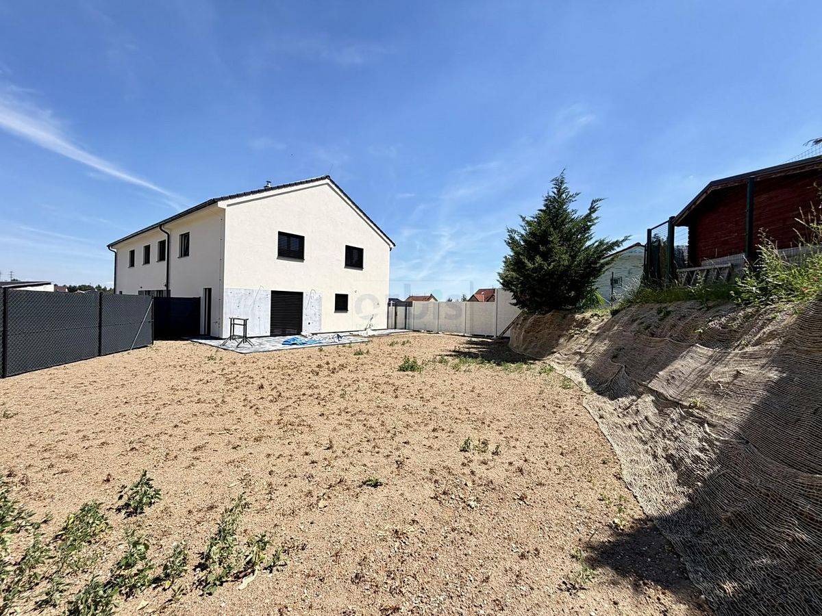 Prodej rodinného domu 149 m², pozemek 458 m² – fotografie 4