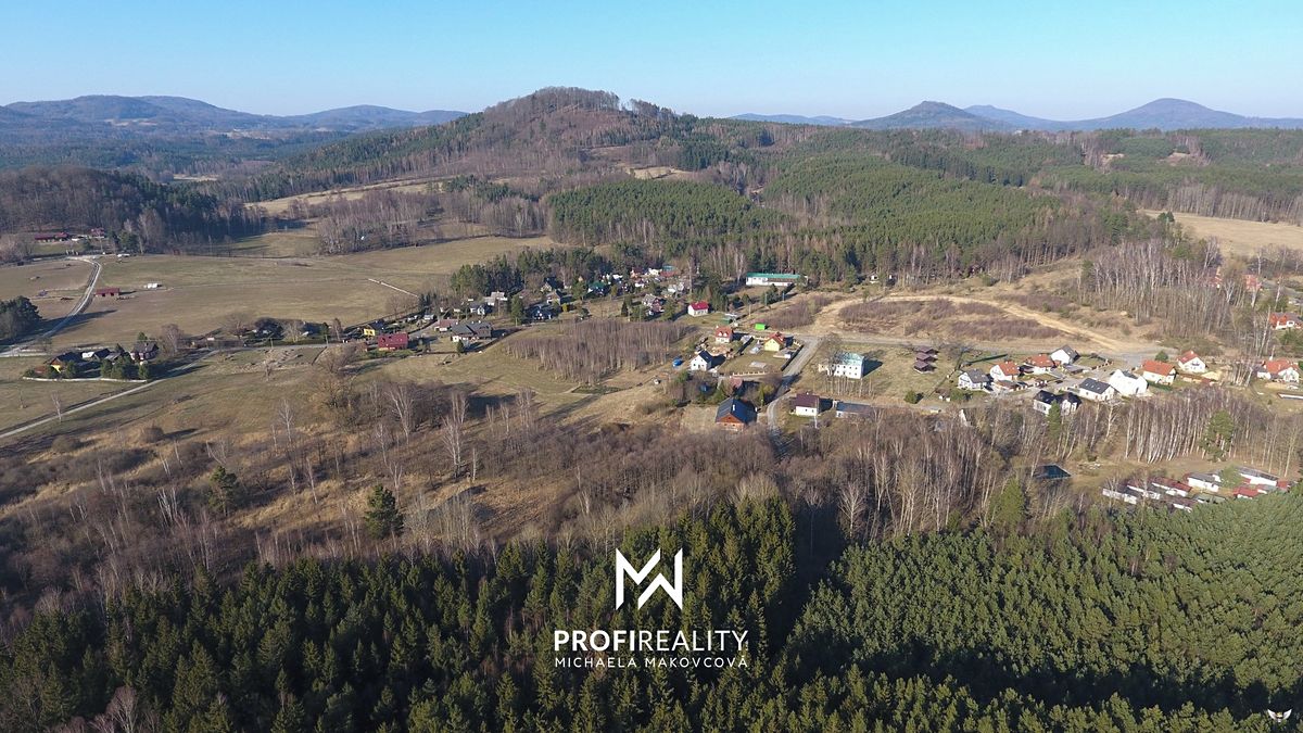 Prodej pole 18249 m²