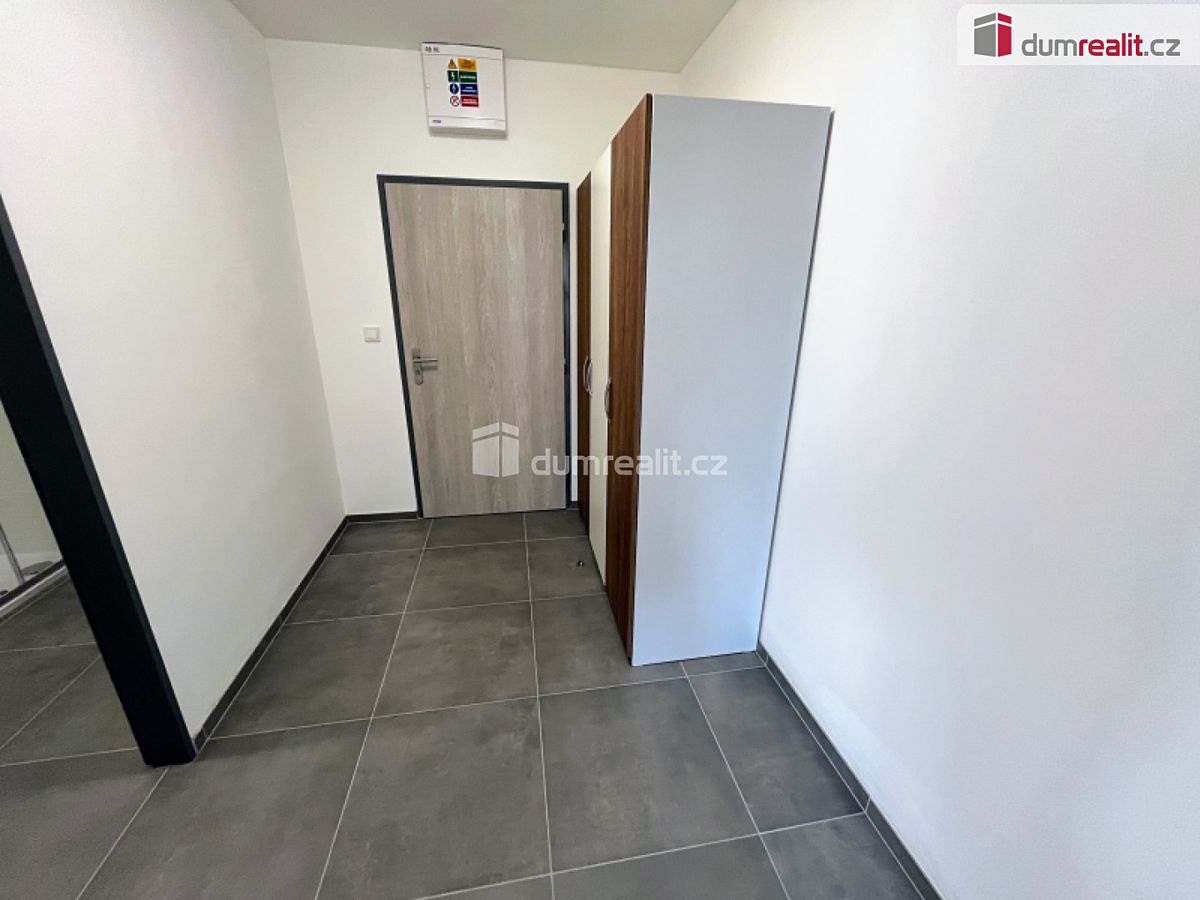 Pronájem bytu 2+kk 43 m² – fotografie 5