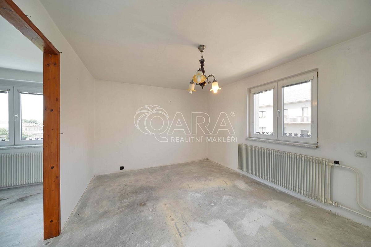 Prodej rodinného domu 395 m², pozemek 1146 m² – fotografie 5