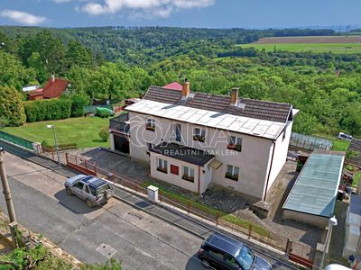 Prodej rodinného domu 395 m², pozemek 1146 m²