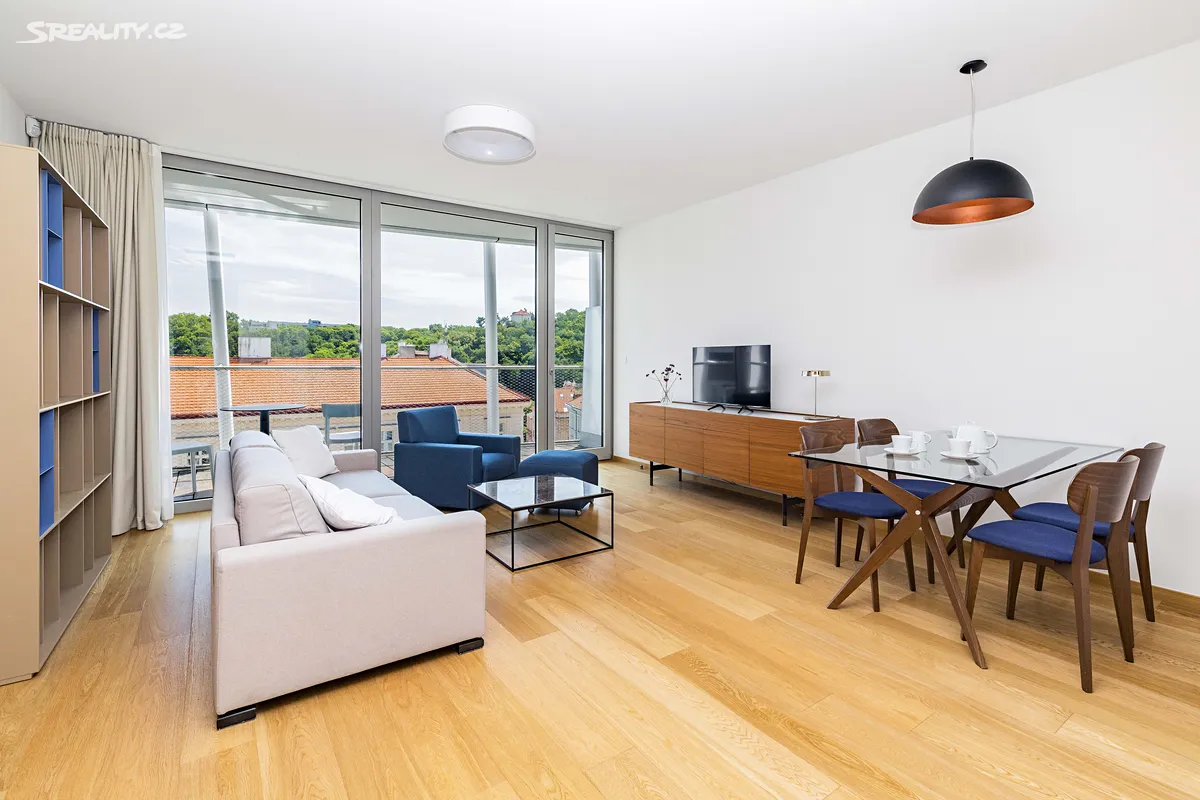 Pronájem bytu 2+kk 62 m², Praha