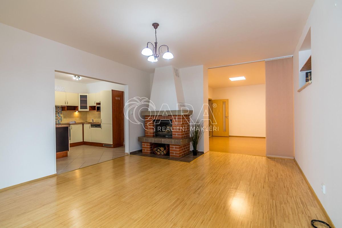Prodej bytu 3+kk 135 m² – fotografie 3