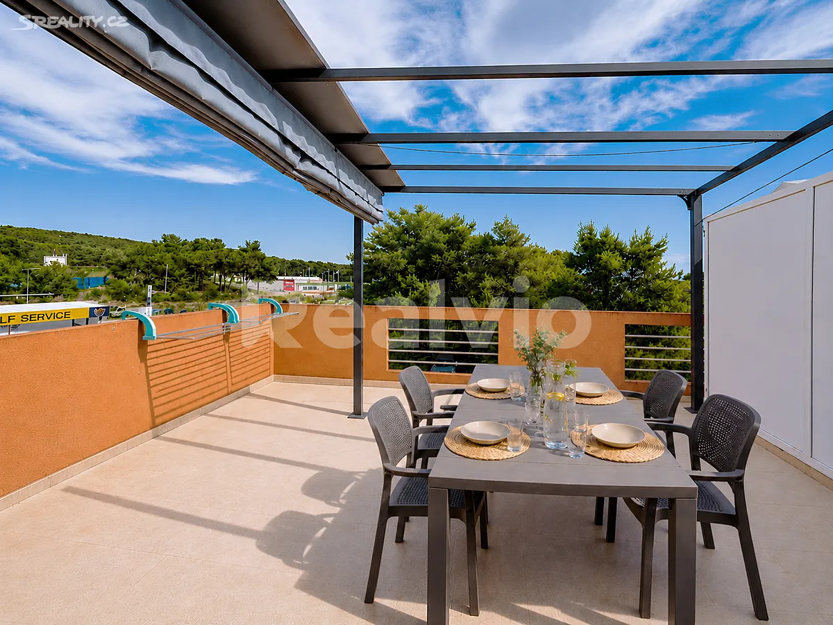 Prodej bytu 3+kk 75 m², Bibinje