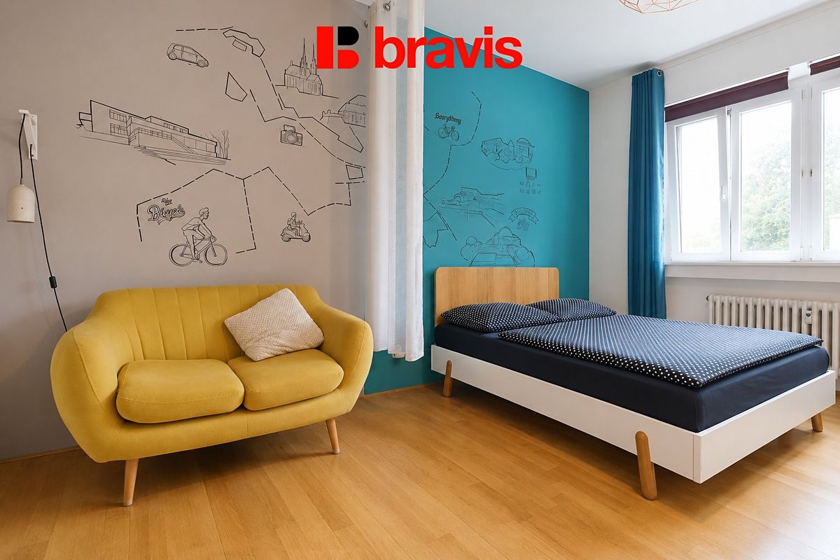 Pronájem bytu 1+1 37 m²