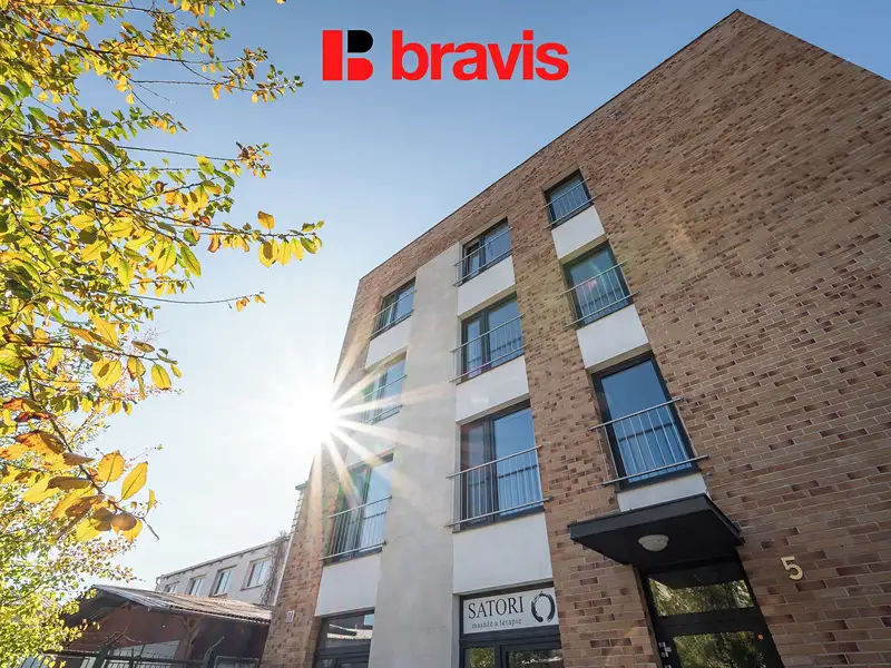 Prodej obchodního prostoru 241 m², Zastávka – náhled fotky 1
