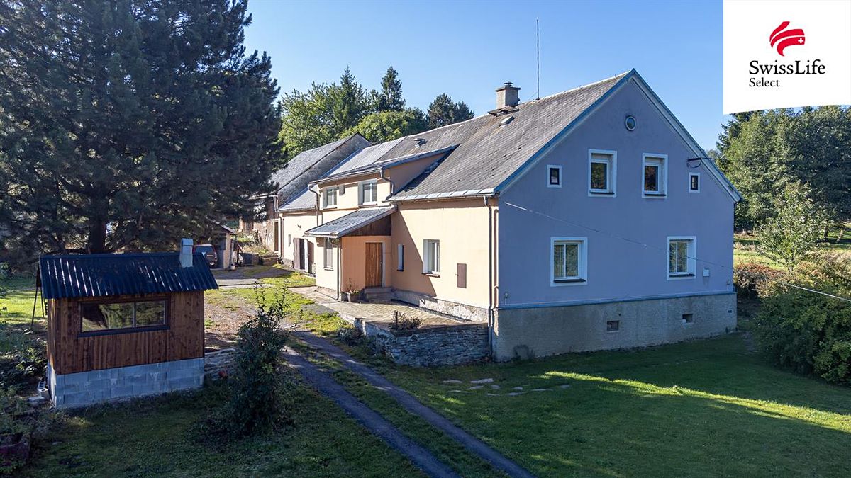 Prodej rodinného domu 280 m², pozemek 4954 m² – fotografie 2