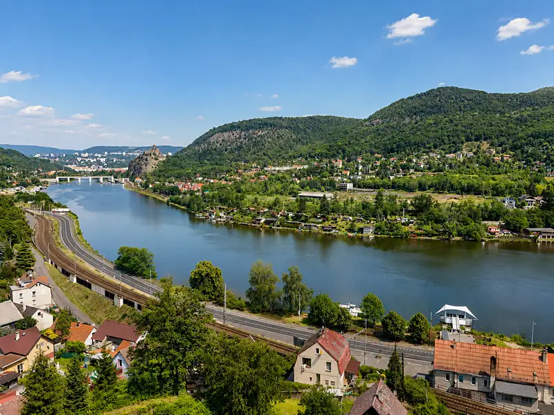 Prodej rodinného domu 114 m², pozemek 379 m², Ústí nad Labem – náhled fotky 1