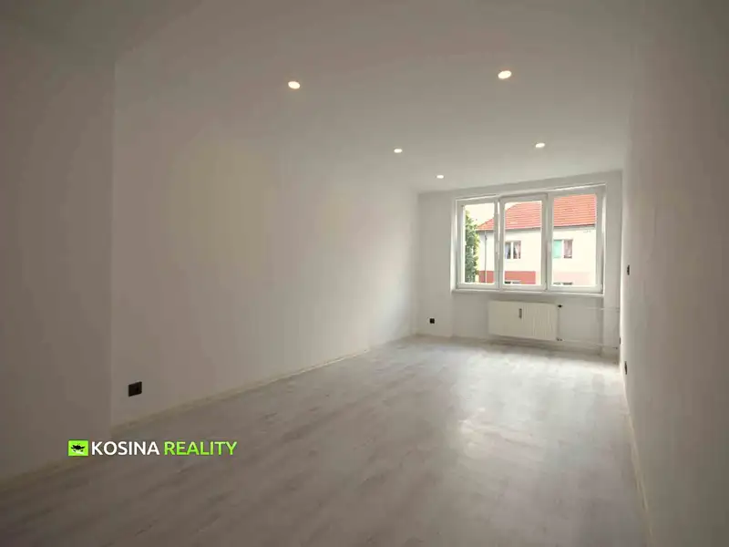 Prodej bytu 2+1 53 m², Sokolov – náhled fotky 1
