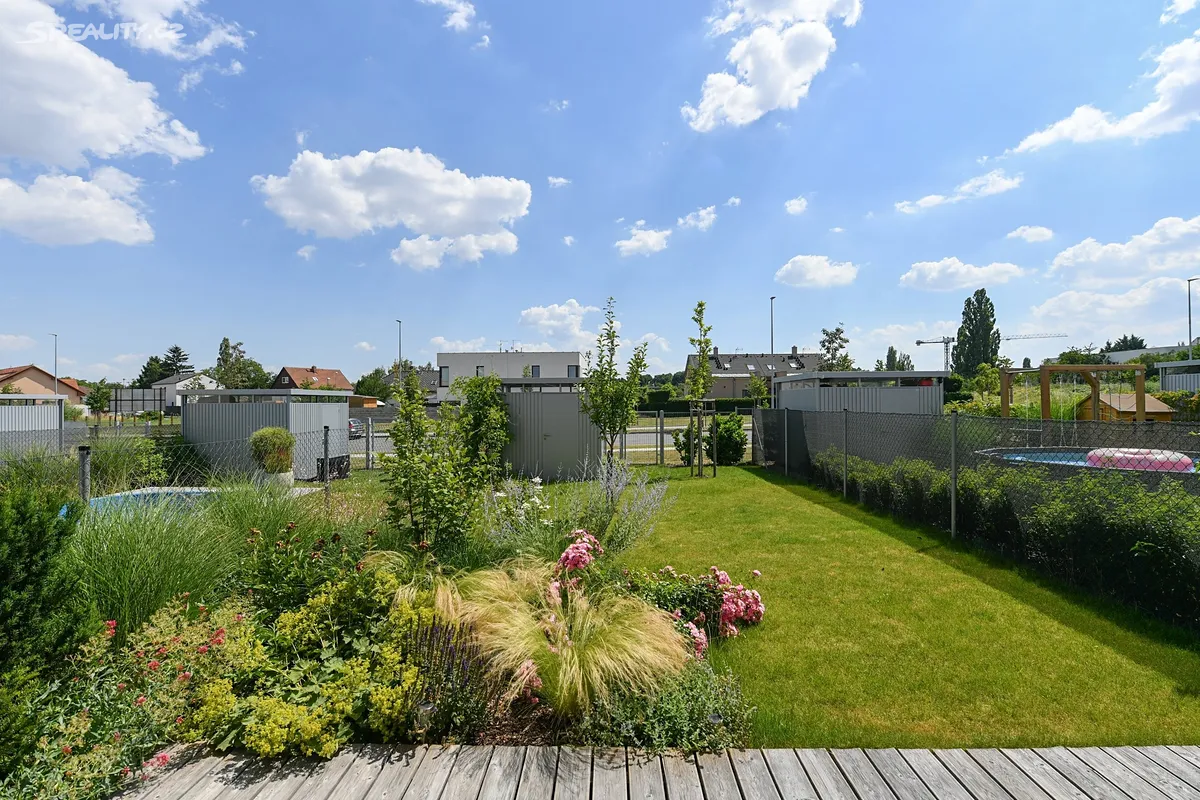 Pronájem rodinného domu 116 m², pozemek 224 m², Artistů