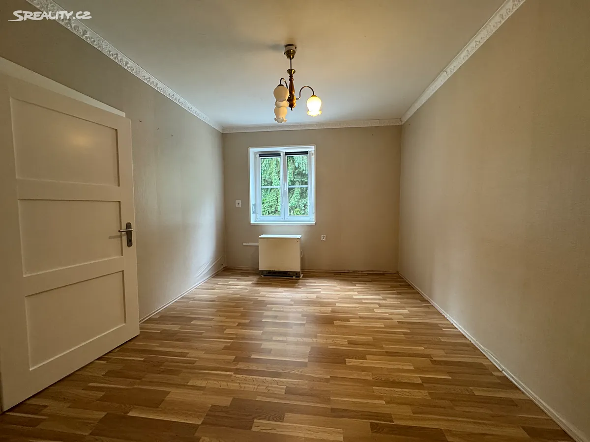 Pronájem bytu 2+1 45 m² – pohled 3