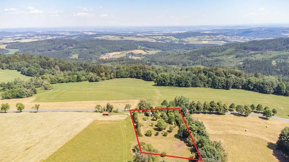 Prodej stavebního pozemku 4306 m²