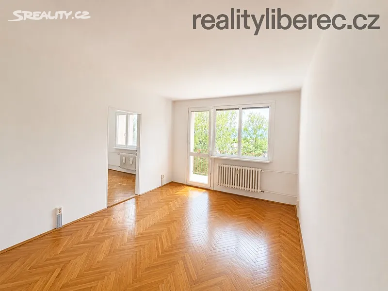 Pronájem bytu 3+1 64 m² - Widok 2