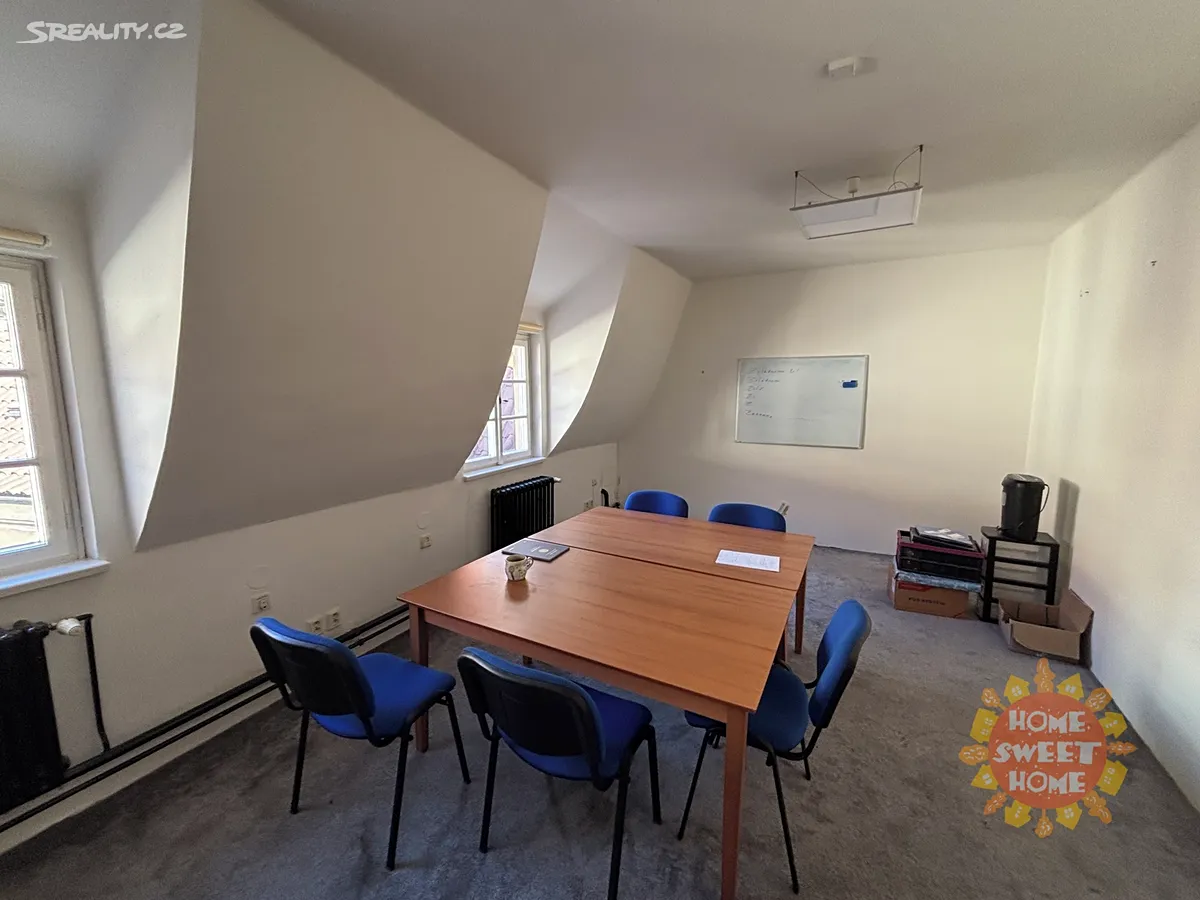 Pronájem kanceláře 31 m², Praha