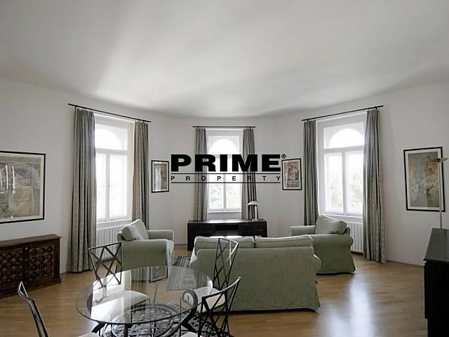 Pronájem bytu 3+kk 83 m²