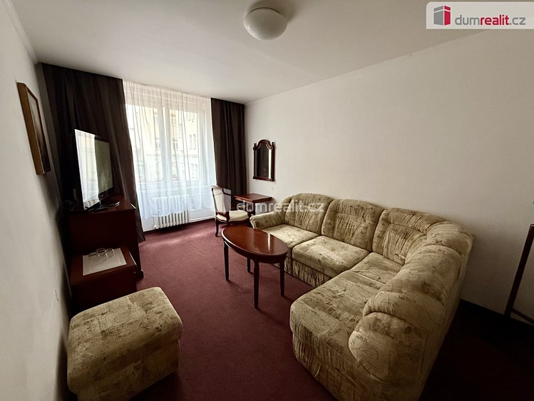 Комерційне приміщення на продаж, 739 м² (11 з 29)