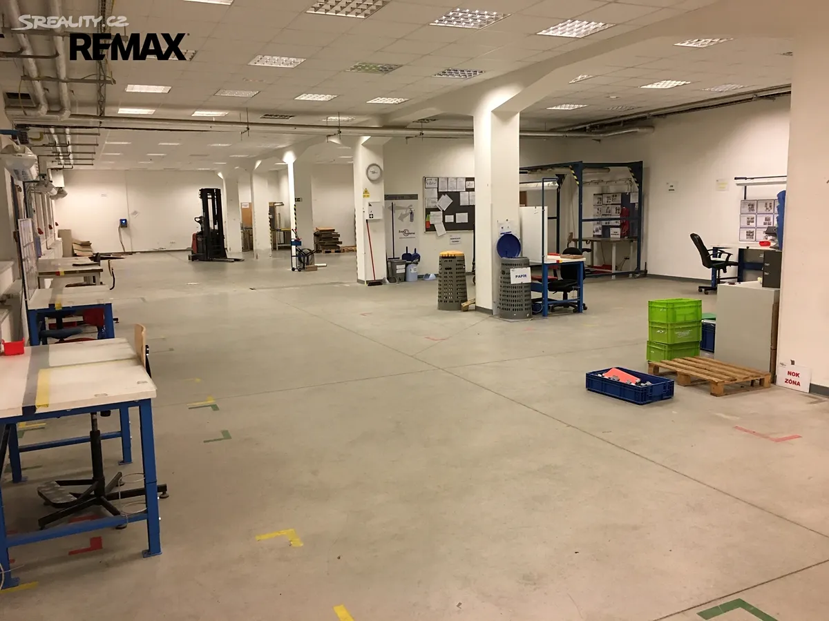 Pronájem skladového prostoru 206 m² – pohled 3