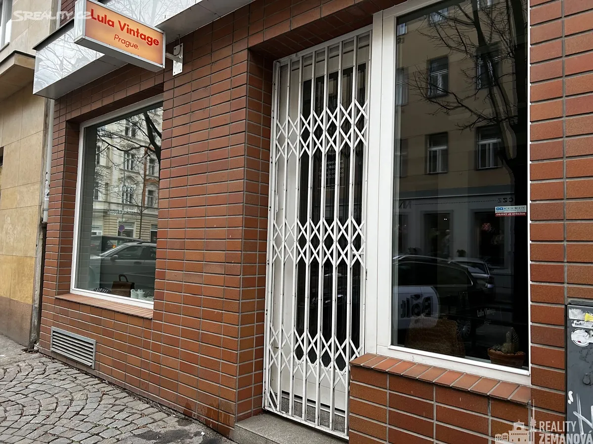 Pronájem obchodního prostoru 143 m², Praha