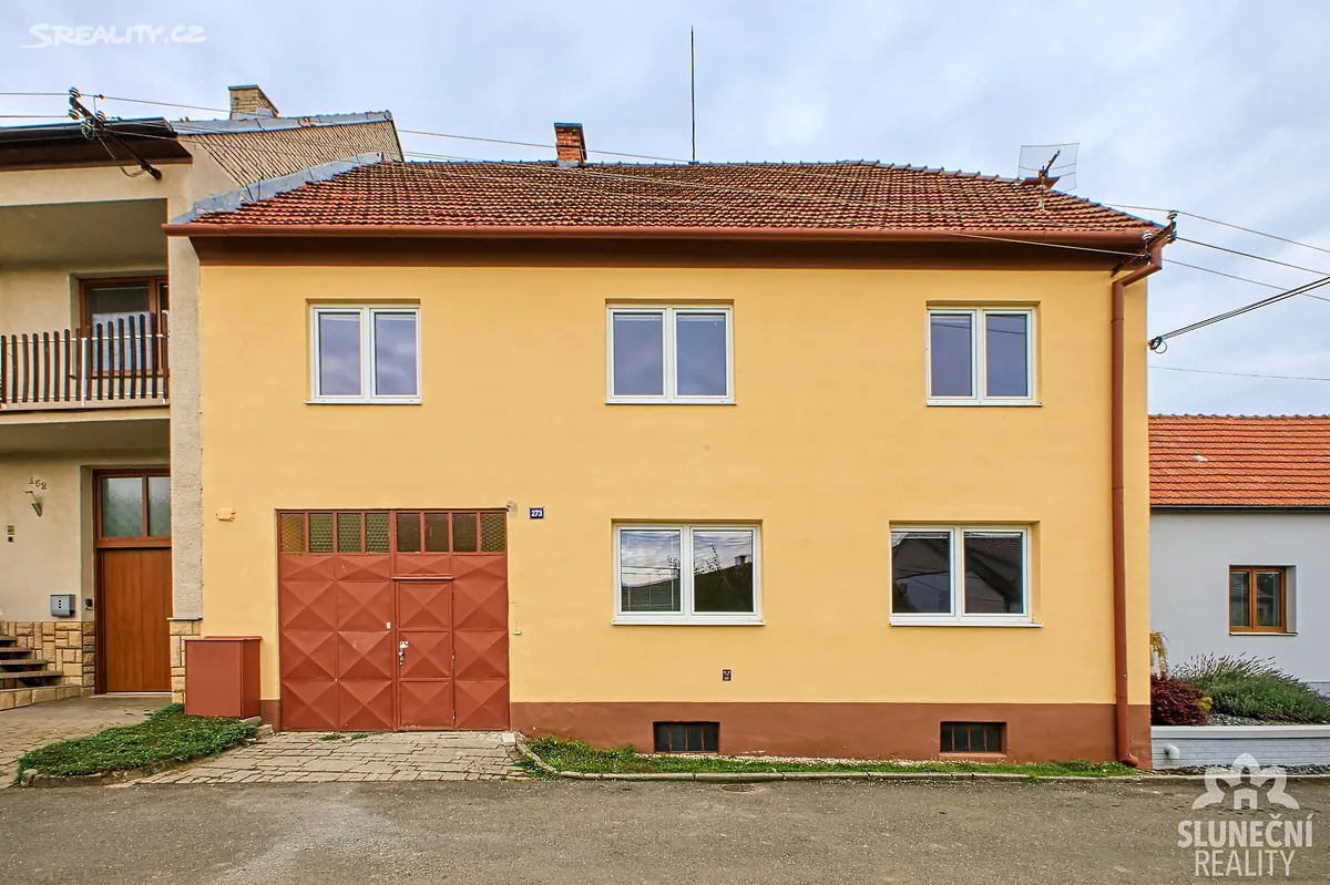 Prodej rodinného domu 247 m², pozemek 391 m², Strání