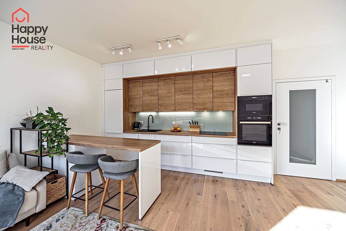 Pronájem bytu 2+kk 60 m²