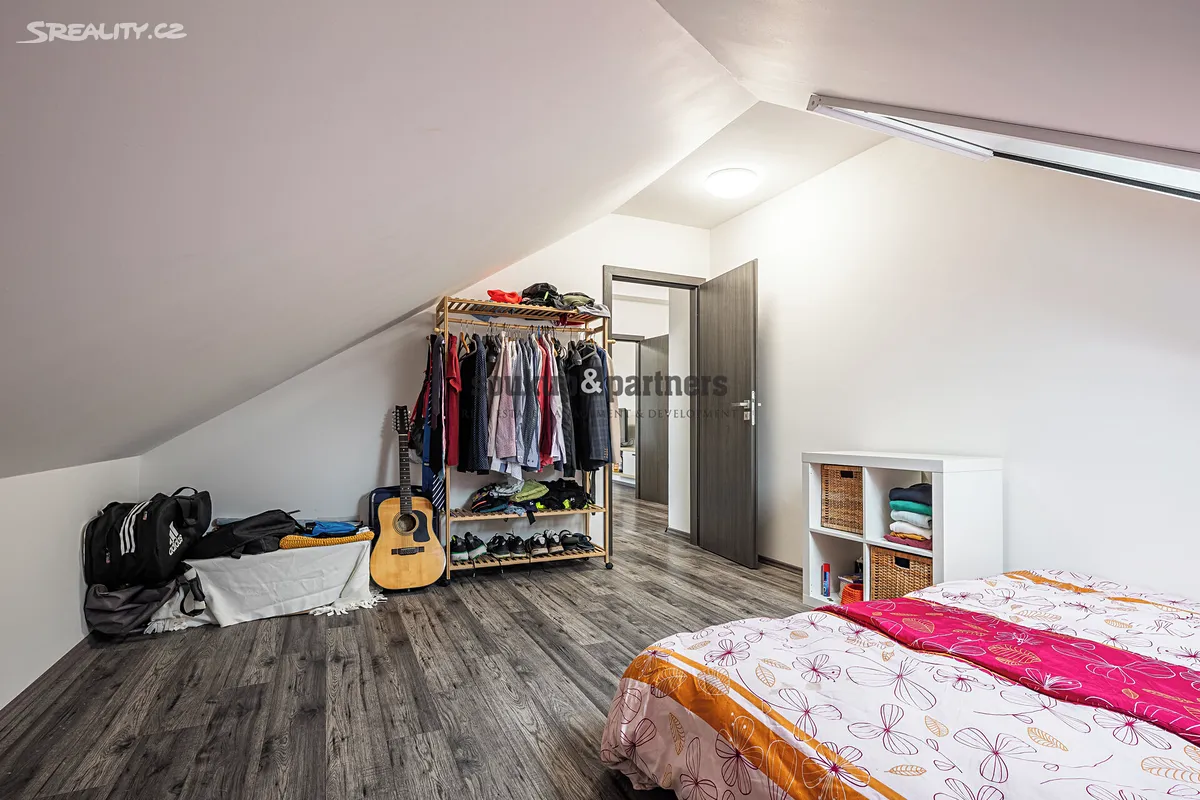 Pronájem bytu 2+kk 46 m² – pohled 5