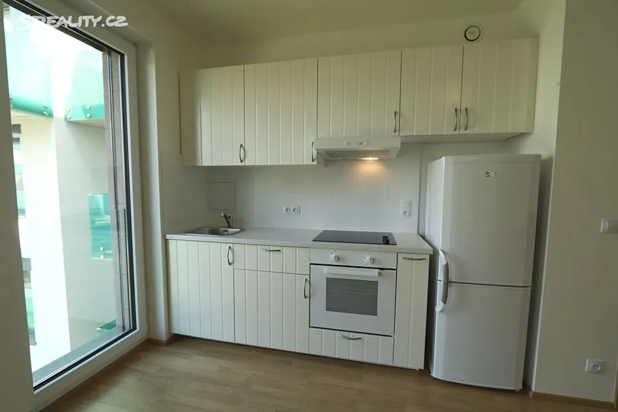 Pronájem bytu 2+kk 44 m², Praha