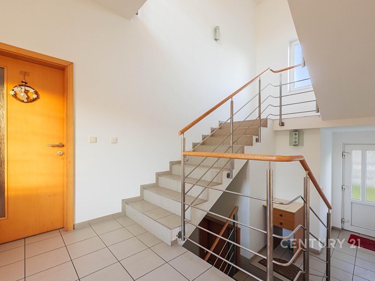 Будинок на продаж, 240 м² (22 з 32)