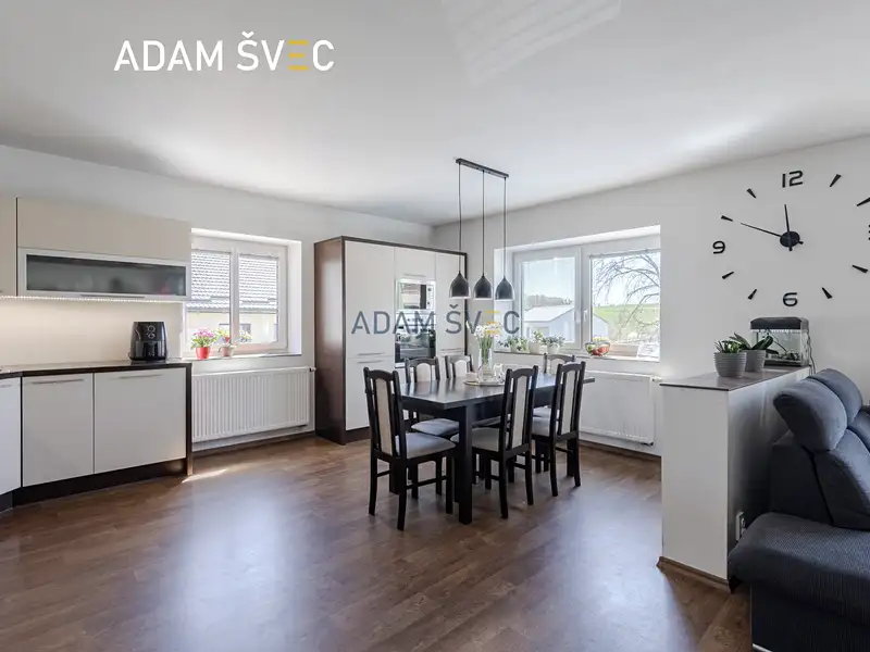 Prodej rodinného domu 158 m², pozemek 310 m², Velký Týnec – náhled fotky 3