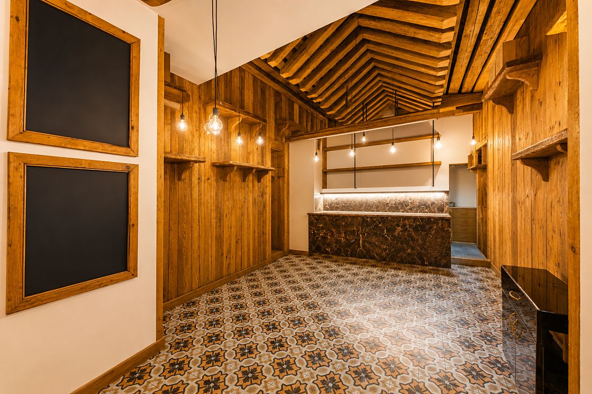 Pronájem restaurace 224 m² – fotografie 2
