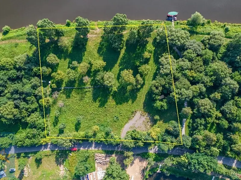 Pronájem komerčního pozemku 200 m², Praha – náhled fotky 2