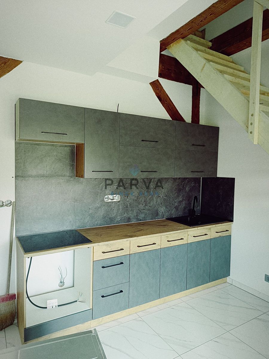 Pronájem rodinného domu 42 m², pozemek 42 m² – fotografie 2