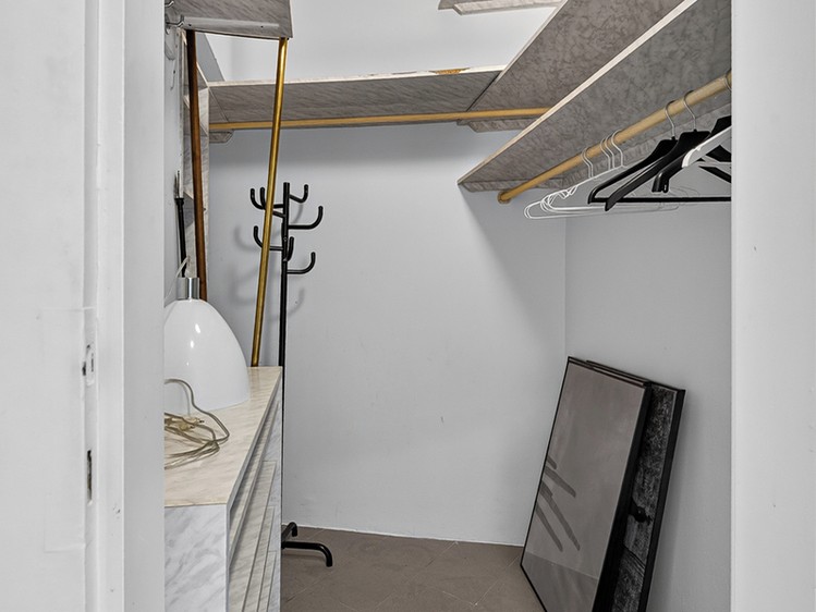 Комерційне приміщення в оренду, 141 м² (14 з 21)