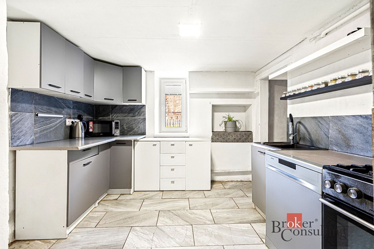 Prodej rodinného domu 164 m², pozemek 438 m² – fotografie 5