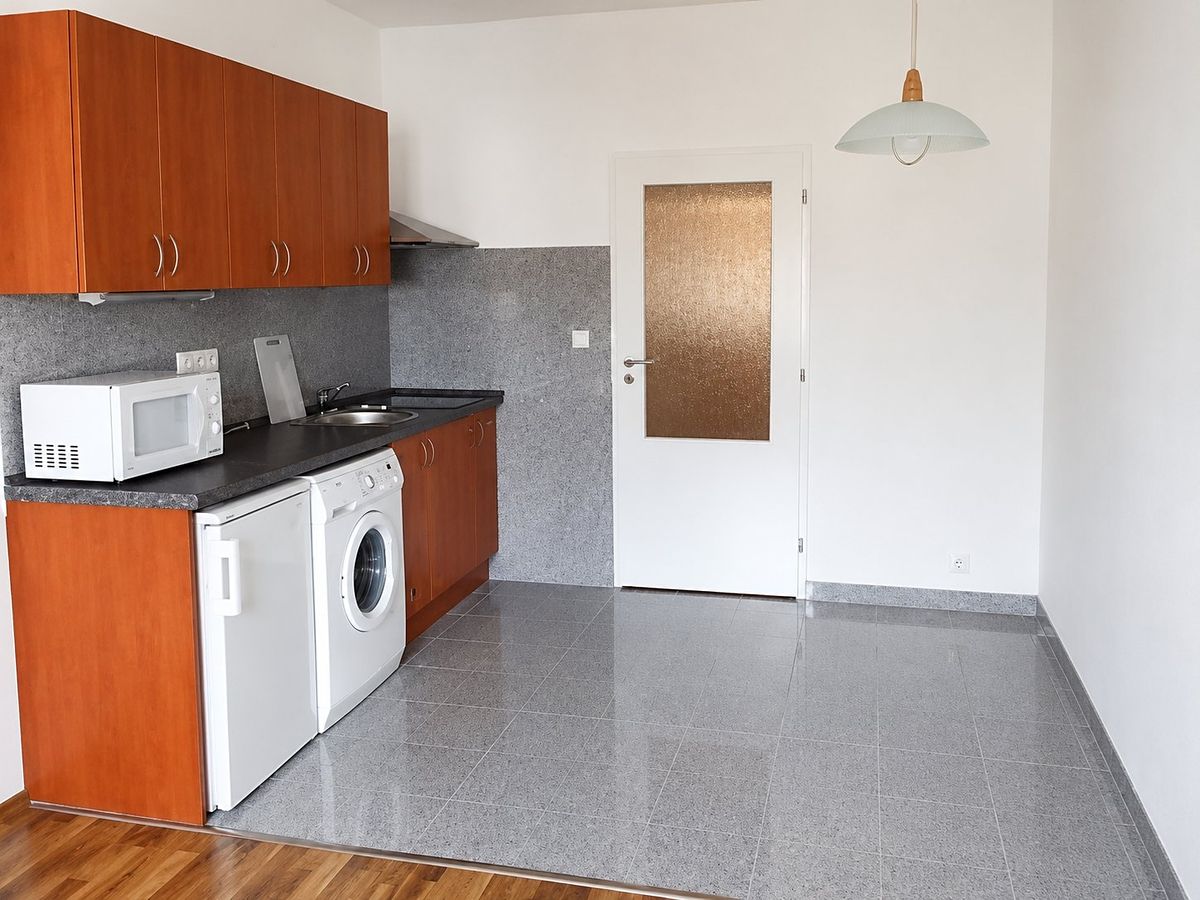 Pronájem bytu 1+kk 23 m²