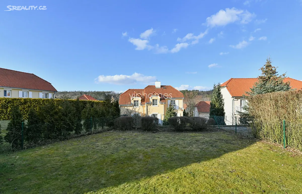 Pronájem vily 197 m², pozemek 408 m², Praha