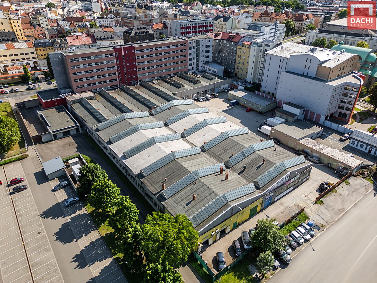 Pronájem skladového prostoru 1860 m²