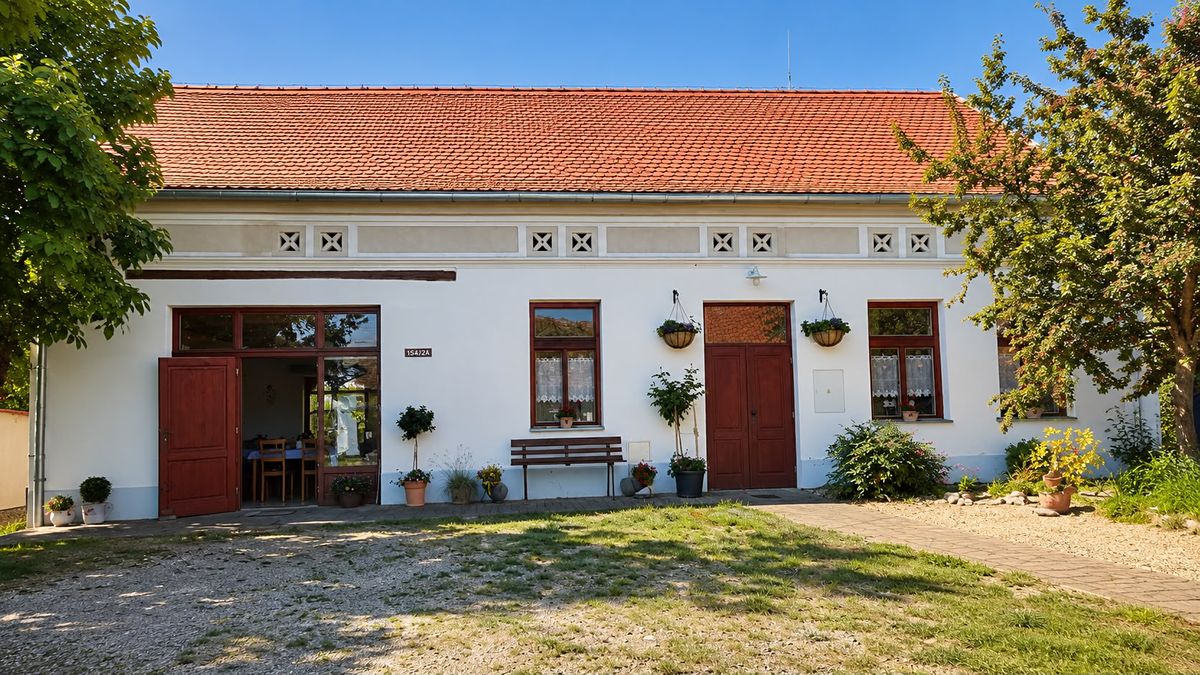 Prodej ubytovacího zařízení 291 m²