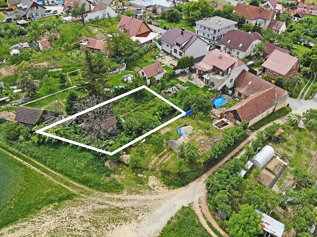 Prodej stavebního pozemku 384 m² – fotografie 2